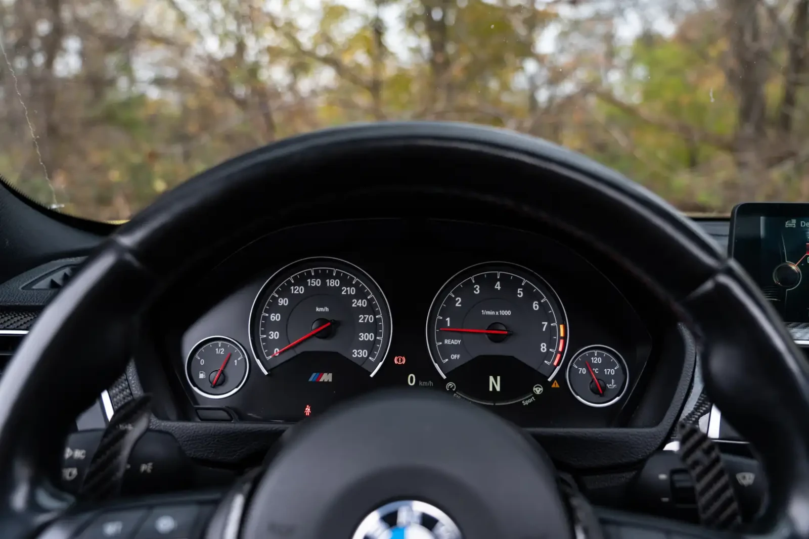 BMW M3 AUSTIN YELLOW * RWD* * АвтоКредит* (ЦЕНА ДО БГ) - изображение 9