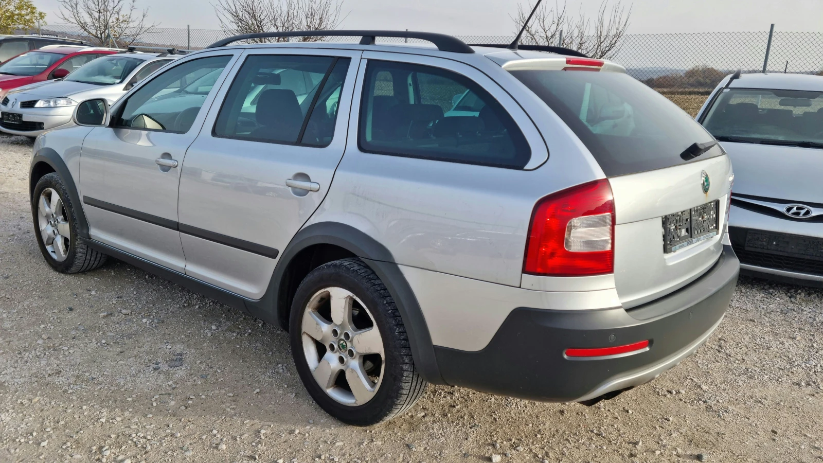 Skoda Octavia SCAUT/2 0 TDI  С.ИСТОРИЯ - изображение 4