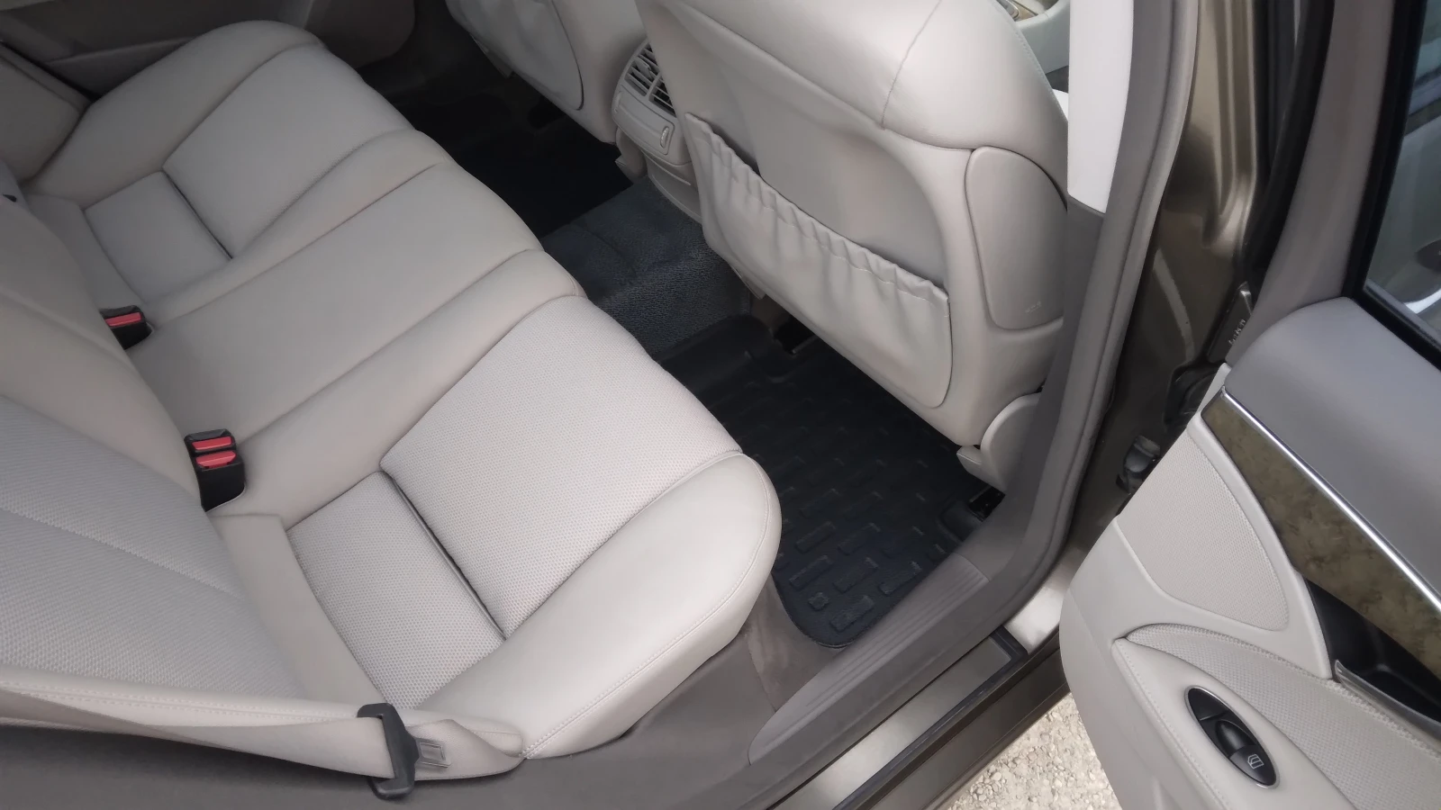 Mercedes-Benz E 200 Mercedes-Benz E-Klasse E 200 CDI Avantgarde | Mobile.bg � ����������� 10