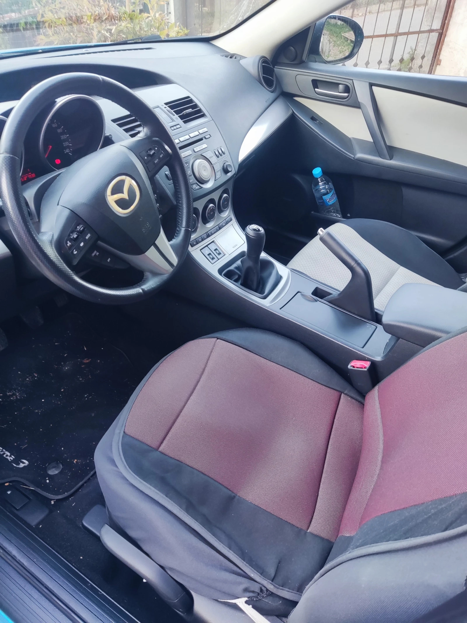 Mazda 3, снимка 8 - Автомобили и джипове - 54375296