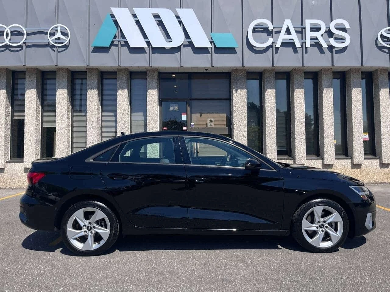 Audi A3 * Komfort 40 TFSI * CARFAX * ЦЕНА ДО БГ, снимка 3 - Автомобили и джипове - 54781703