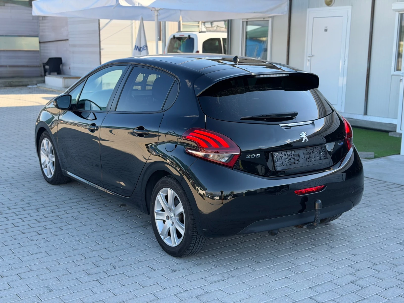 Peugeot 208 1.6d/NAVI/PANORAMA/EVRO6/, снимка 4 - Автомобили и джипове - 55245313