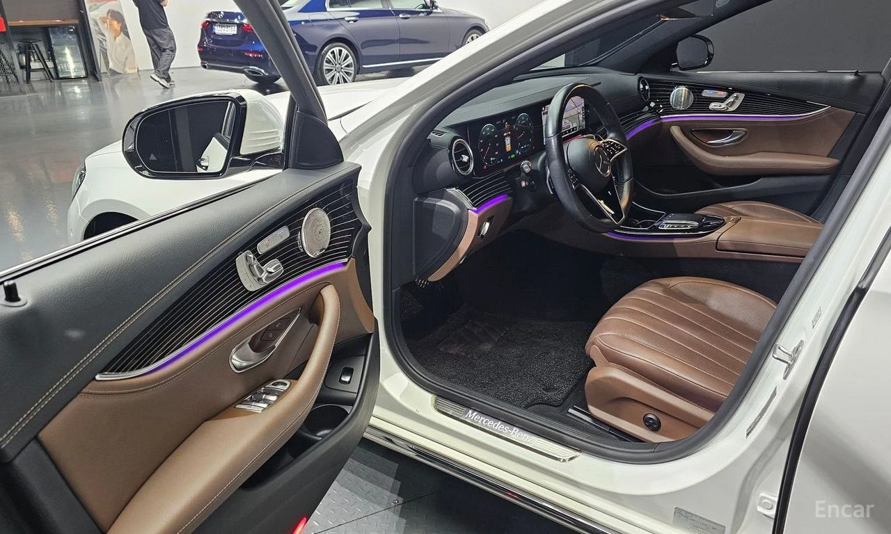 Mercedes-Benz E 350 4MATIC* BURMESTER* ОБДУХВАНЕ* LANE* ASSIST* 360КАМ, снимка 6 - Автомобили и джипове - 55341767