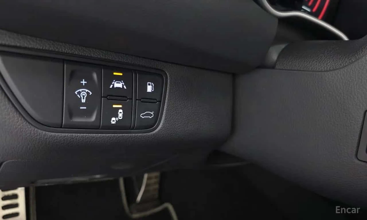Genesis G70 * 2.0T * ОПЦИЯ ЗА ФИНАНСИРАНЕ, снимка 17 - Автомобили и джипове - 55563429