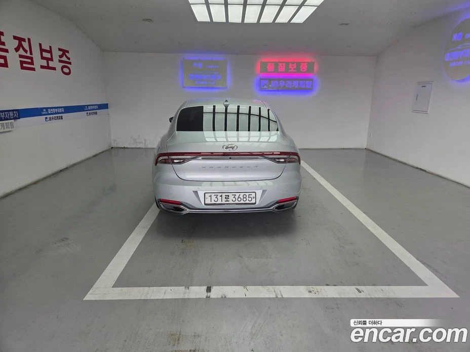 Hyundai Grandeur 3.0 LPi Deluxe VIP Pack, снимка 3 - Автомобили и джипове - 55940480