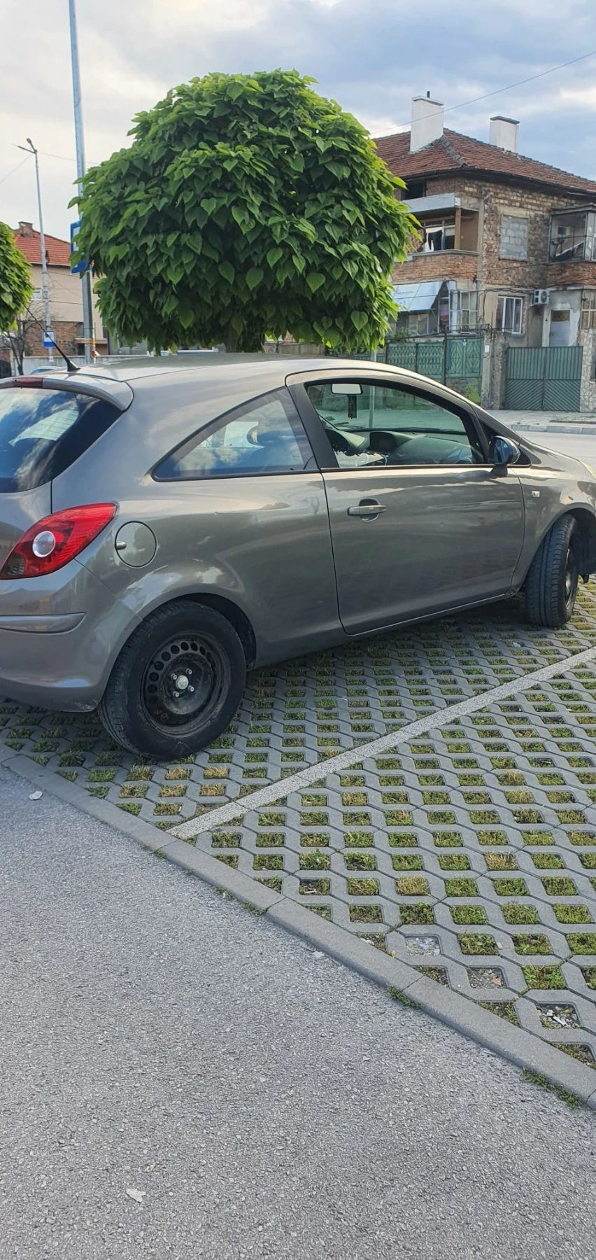 Opel Corsa Хечбек всичко е Платено , снимка 4 - Автомобили и джипове - 55950539