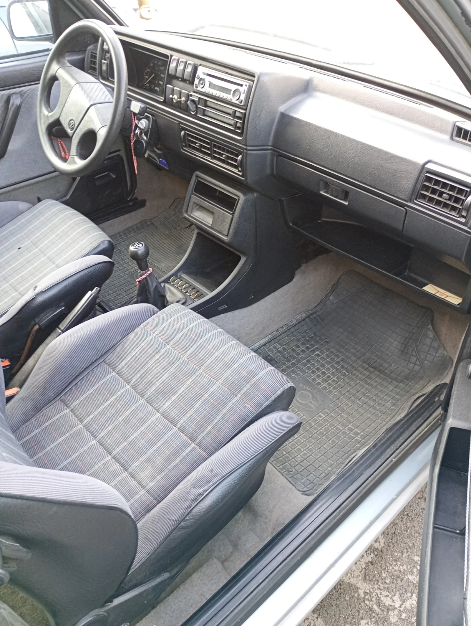 VW Golf Golf II, снимка 9 - Автомобили и джипове - 56517771