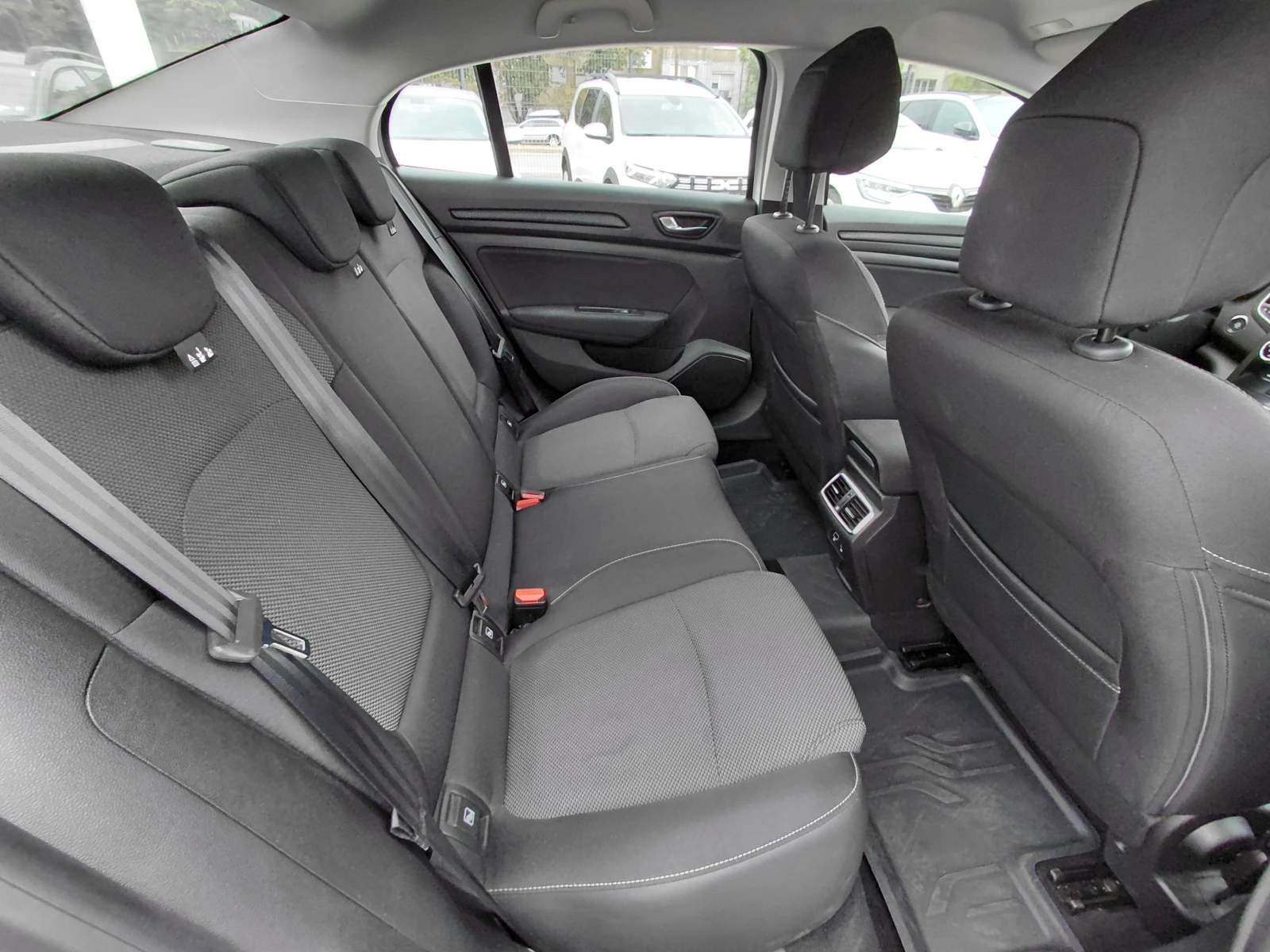 Renault Megane 1.3TCe/140�.�/ZEN | Mobile.bg � ����������� 15