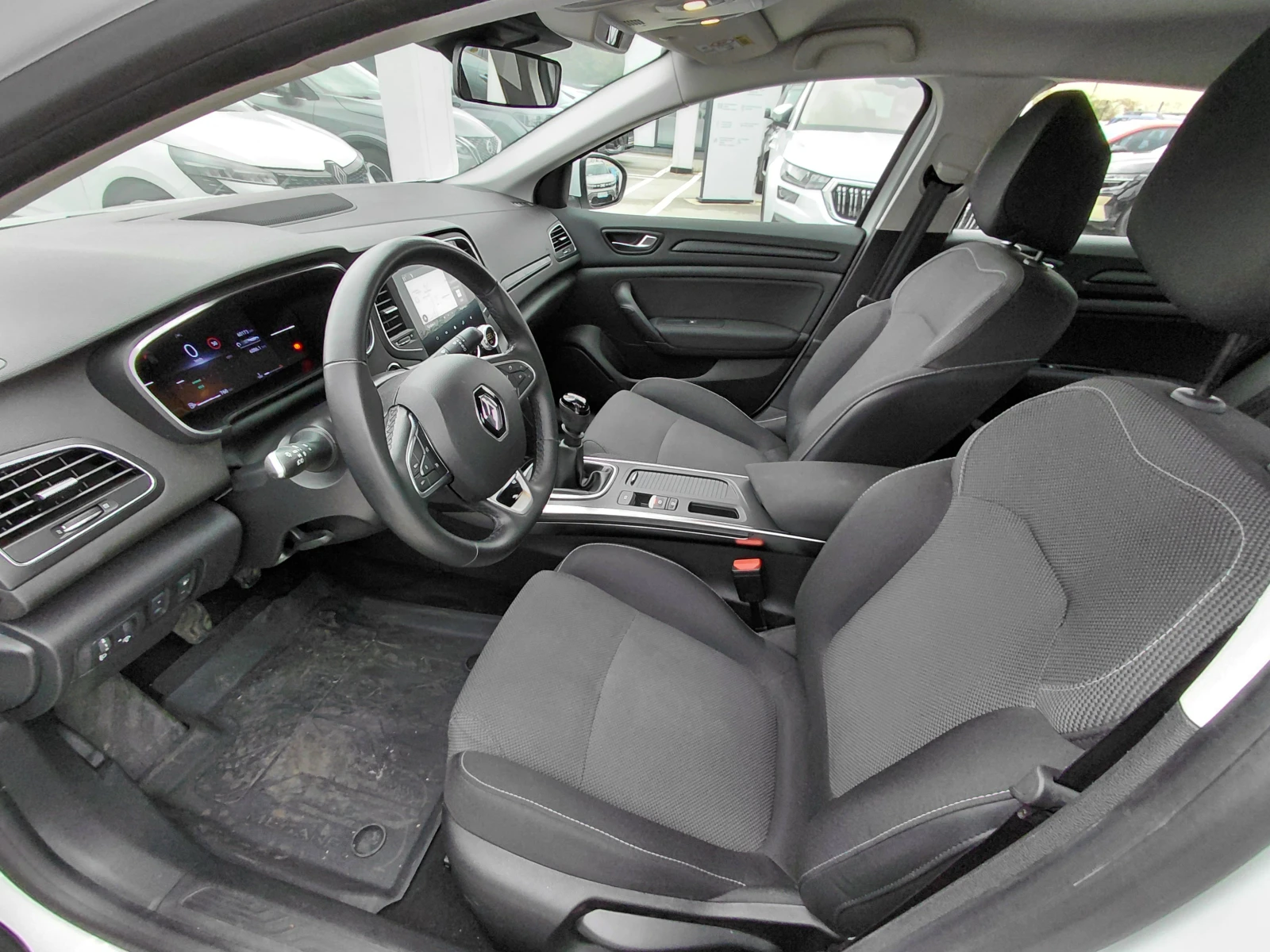 Renault Megane 1.3TCe/140�.�/ZEN | Mobile.bg � ����������� 12