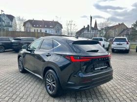     Lexus NX 350h Executive Line.Pano   NEW