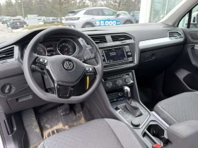 VW Tiguan PURE WHITE| 4MOTION| PANORAMA| ПОДГРЕВИ|  - 18800 € / 36769.60 лв. - 48605774 8