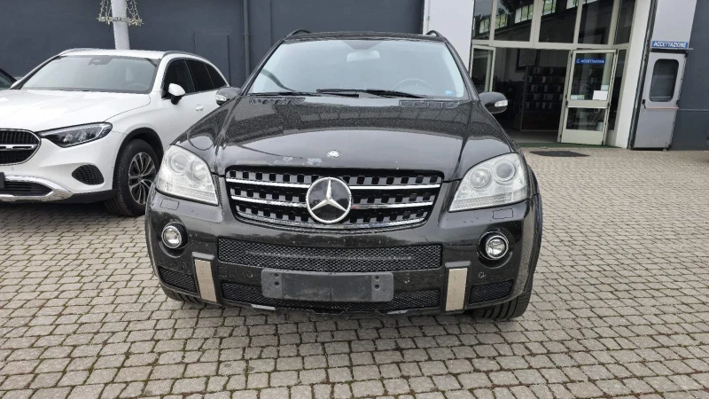 Mercedes-Benz ML 63 AMG, снимка 2 - Автомобили и джипове - 47531090