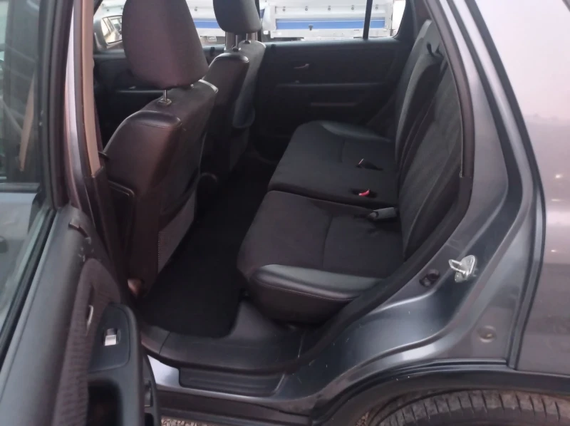 Honda Cr-v 2.0I CH, снимка 7 - Автомобили и джипове - 48240179