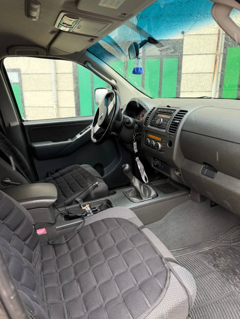 Nissan Navara, снимка 9 - Автомобили и джипове - 49149765