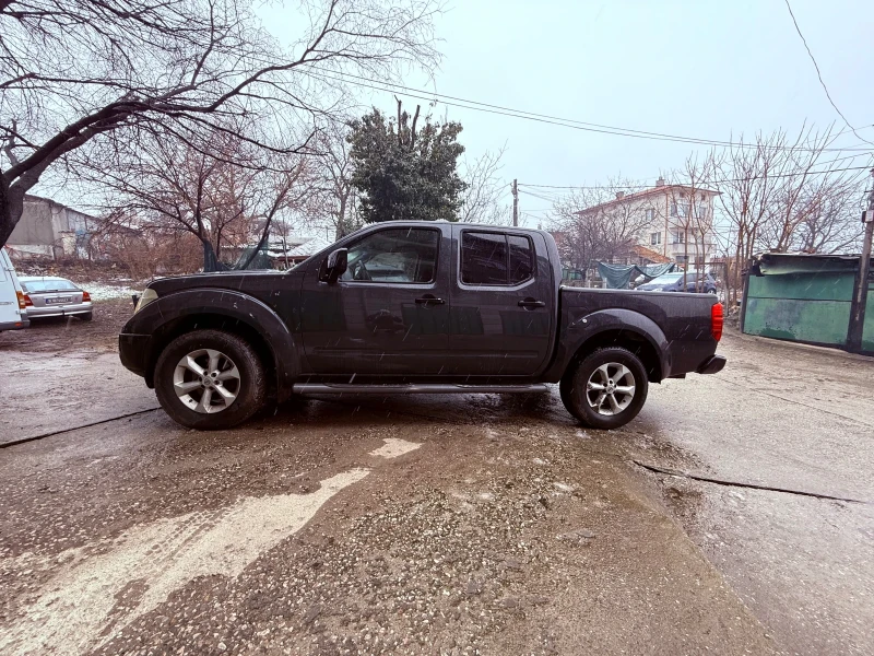 Nissan Navara, снимка 3 - Автомобили и джипове - 49149765