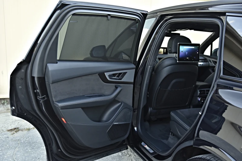 Audi SQ7 4.0 V8T MATRIX 3xTV B&O 7-SITZE 22&#34; PANO 360 C, снимка 17 - Автомобили и джипове - 50968438