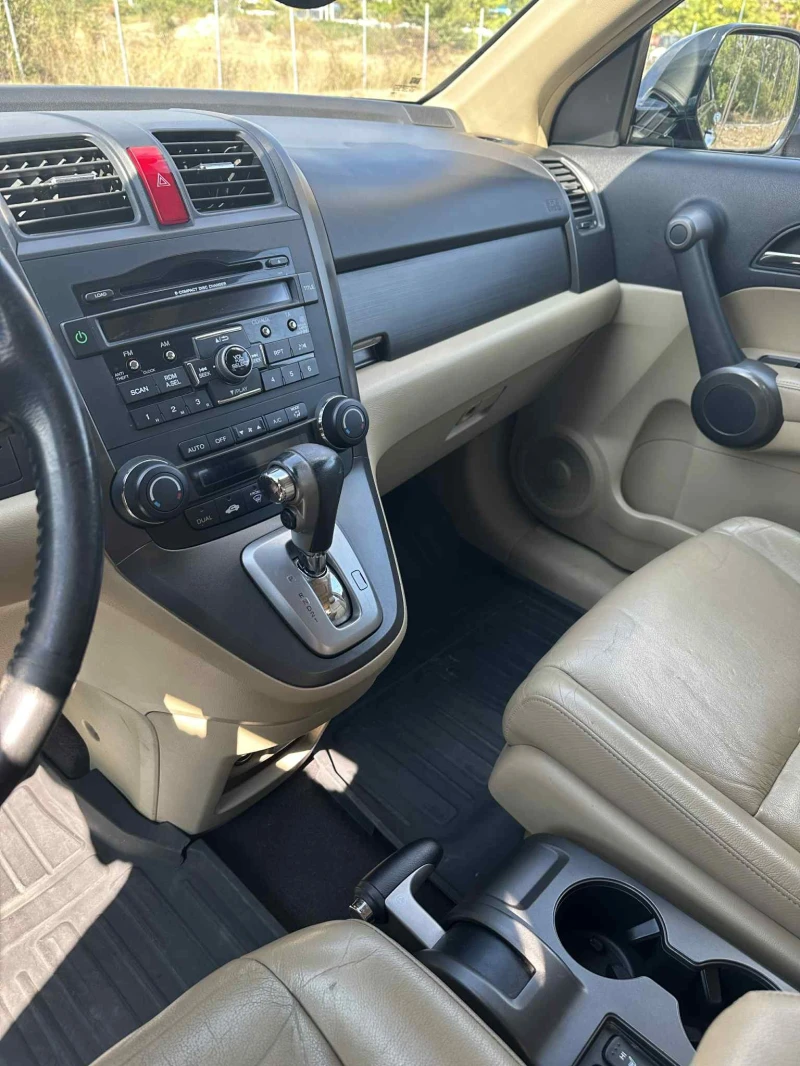 Honda Cr-v, снимка 15 - Автомобили и джипове - 52399419
