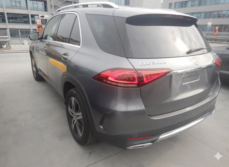 Mercedes-Benz GLE Mercedes-Benz GLE 300d Sport - 4-Matic, снимка 3 - Автомобили и джипове - 52225218
