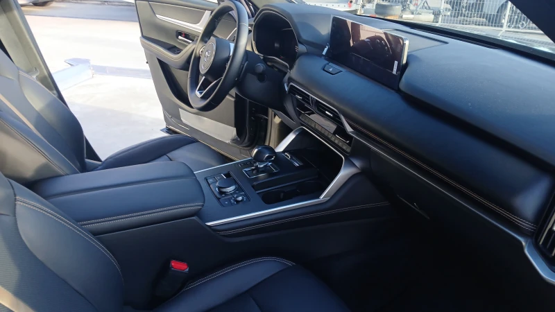 Mazda CX-80, снимка 12 - Автомобили и джипове - 52537535