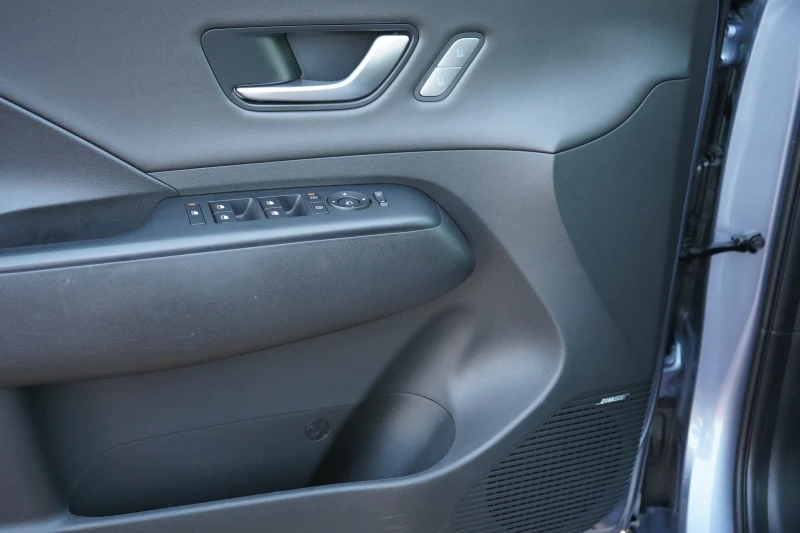 Hyundai Kona ELECTRIC* 65.4kWh* ГАРАНЦИЯ* FULL, снимка 6 - Автомобили и джипове - 53123744