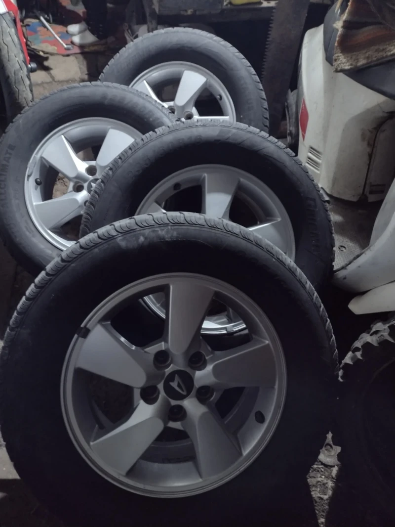 Daihatsu Terios J2, снимка 15 - Автомобили и джипове - 53598638