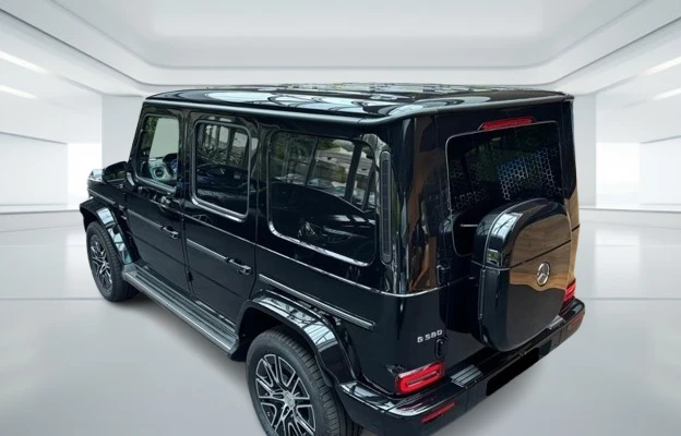 Mercedes-Benz G 580 EQ Manufaktur = AMG Line = Гаранция, снимка 2 - Автомобили и джипове - 53075145