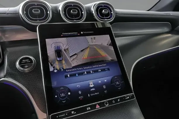 Mercedes-Benz GLC 300 4Matic = AMG Line = Advanced Plus Гаранция - изображение 6