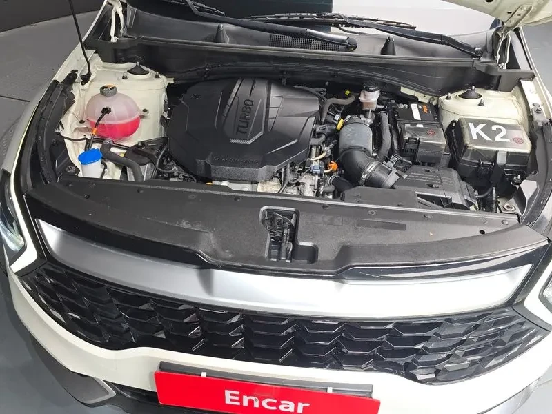 Kia Sportage 2.0 CRDi   Нова генерация   186 к.с.   Автоматик  , снимка 5 - Автомобили и джипове - 55187127
