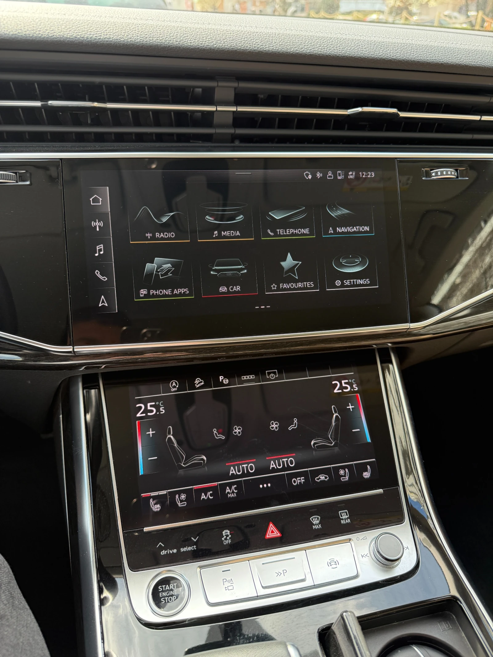 Audi Q8 55 TSFI, снимка 8 - Автомобили и джипове - 53950101