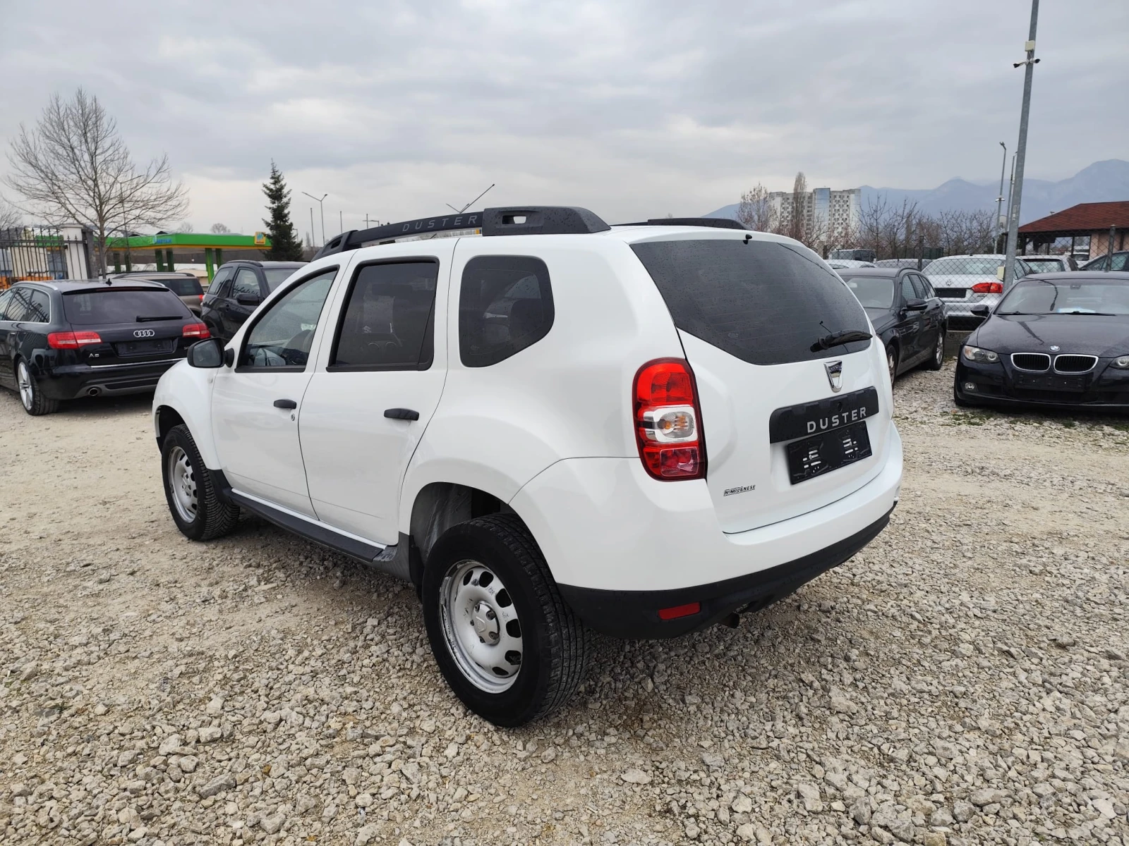 Dacia Duster 1.5 дизел Италия, снимка 8 - Автомобили и джипове - 54012898