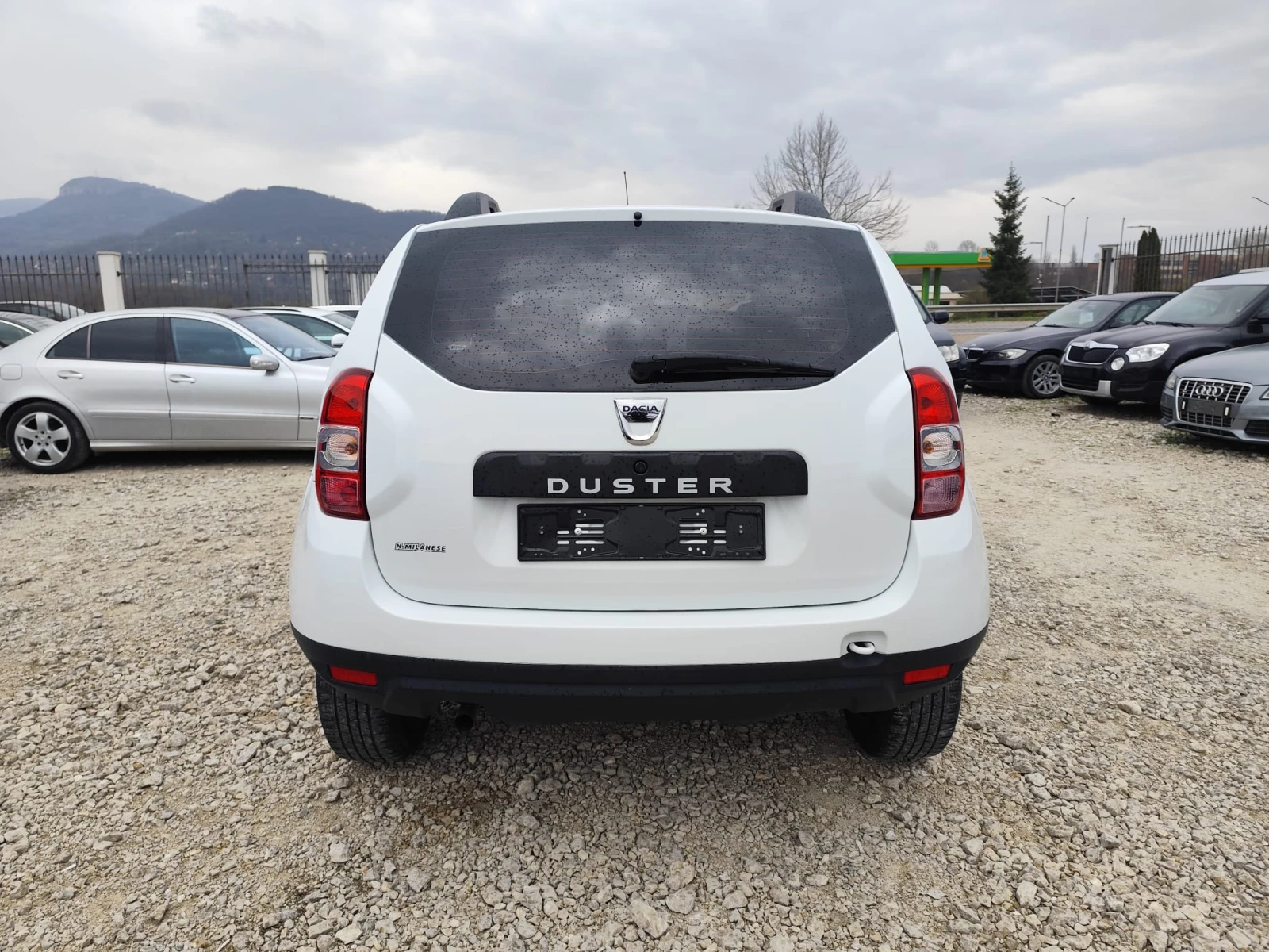 Dacia Duster 1.5 дизел Италия, снимка 6 - Автомобили и джипове - 54012898