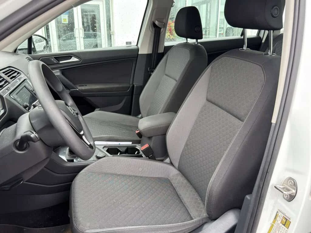 VW Tiguan PURE WHITE| 4MOTION| PANORAMA| ПОДГРЕВИ| , снимка 5 - Автомобили и джипове - 54150085