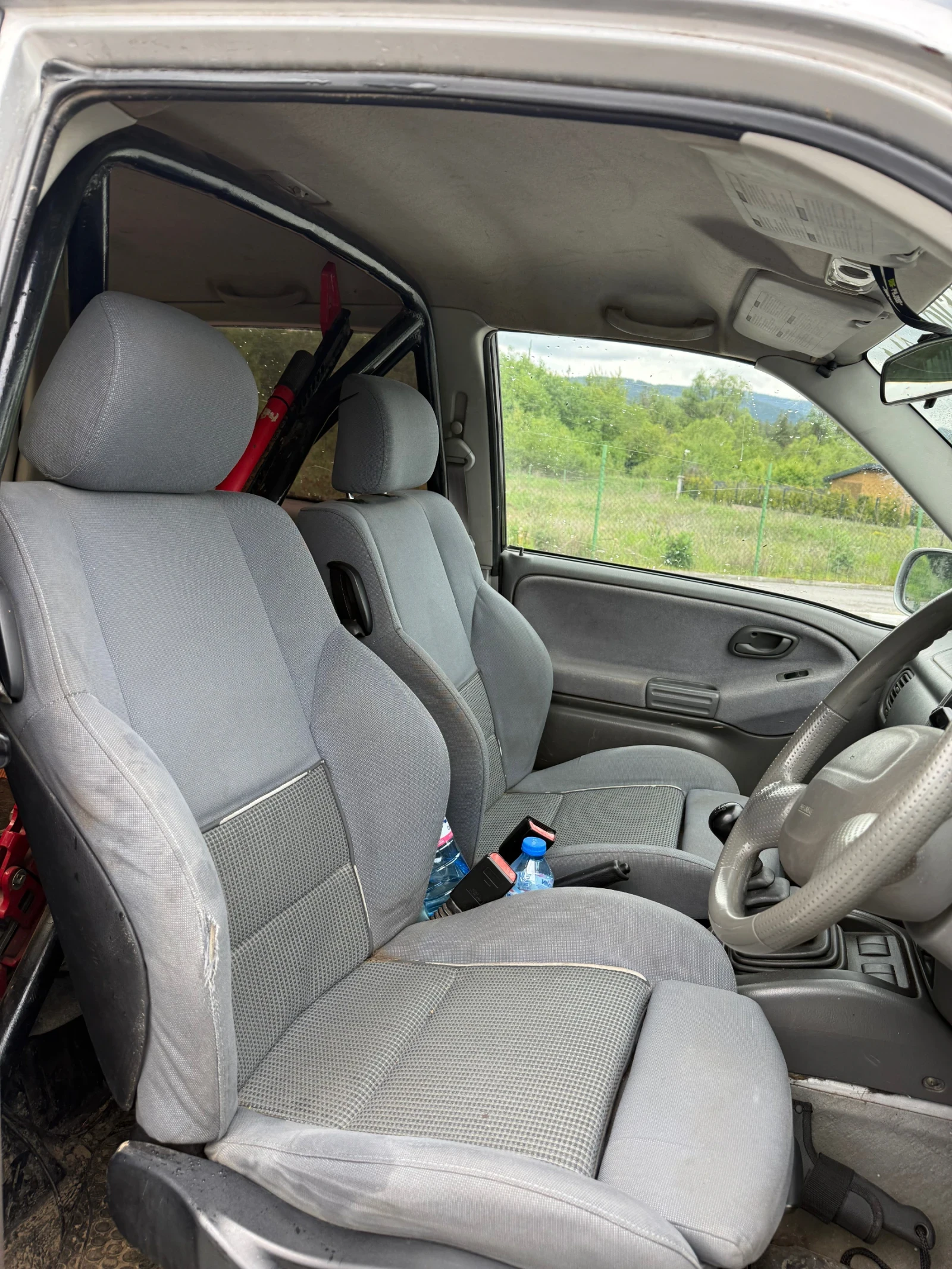Suzuki Grand vitara, снимка 6 - Автомобили и джипове - 54658452
