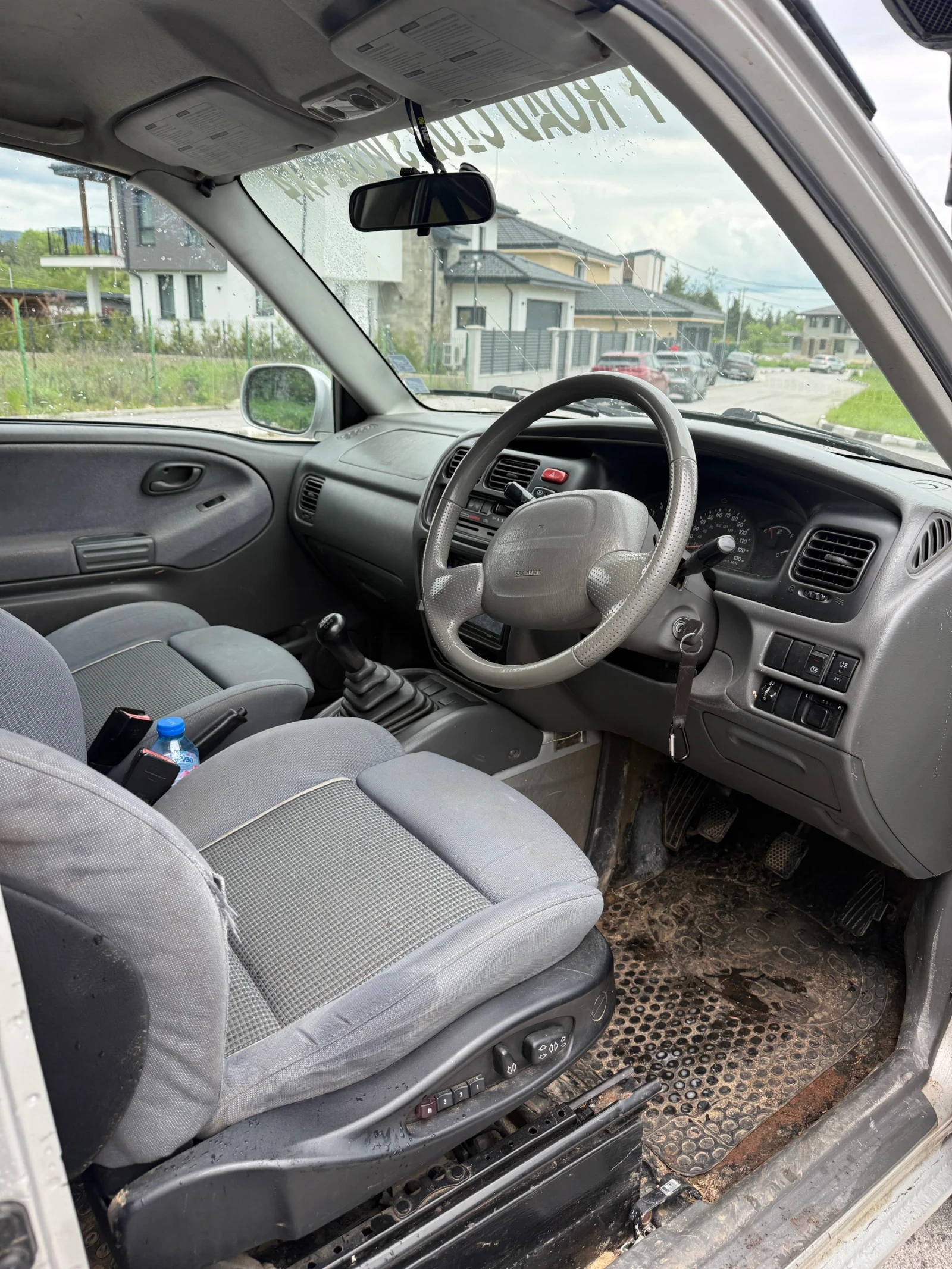Suzuki Grand vitara, снимка 5 - Автомобили и джипове - 54658452