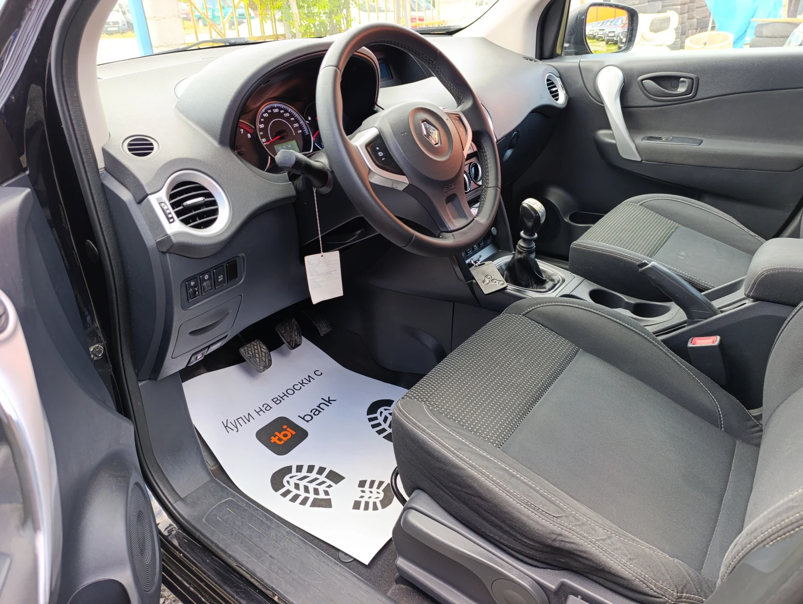 Renault Koleos 2.5 Swiss 4x4, снимка 12 - Автомобили и джипове - 54894878