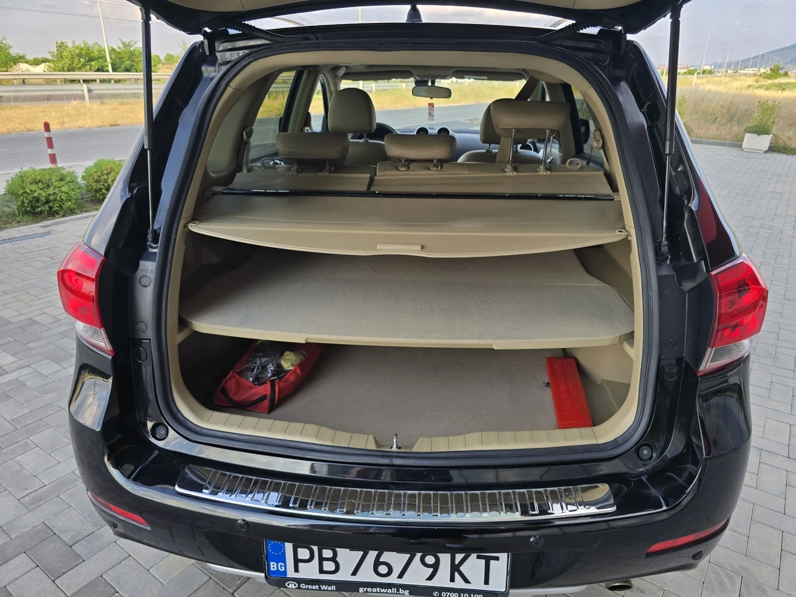 Great Wall Haval H6 1.5i/4X4/77000km, снимка 12 - Автомобили и джипове - 55053265