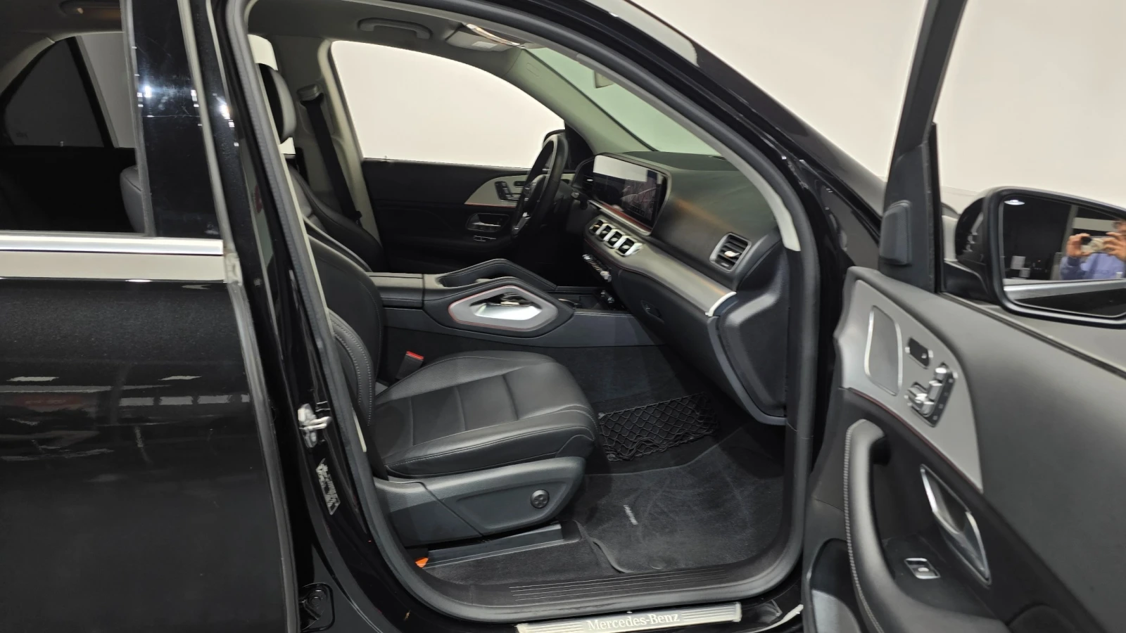 Mercedes-Benz GLE 300 d 4MATIC, снимка 10 - Автомобили и джипове - 55563421