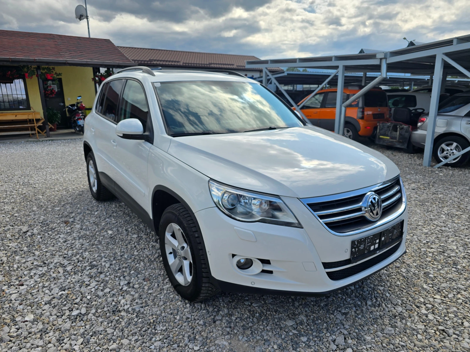 VW Tiguan 2, 0TDI 4X4, снимка 7 - Автомобили и джипове - 55602987