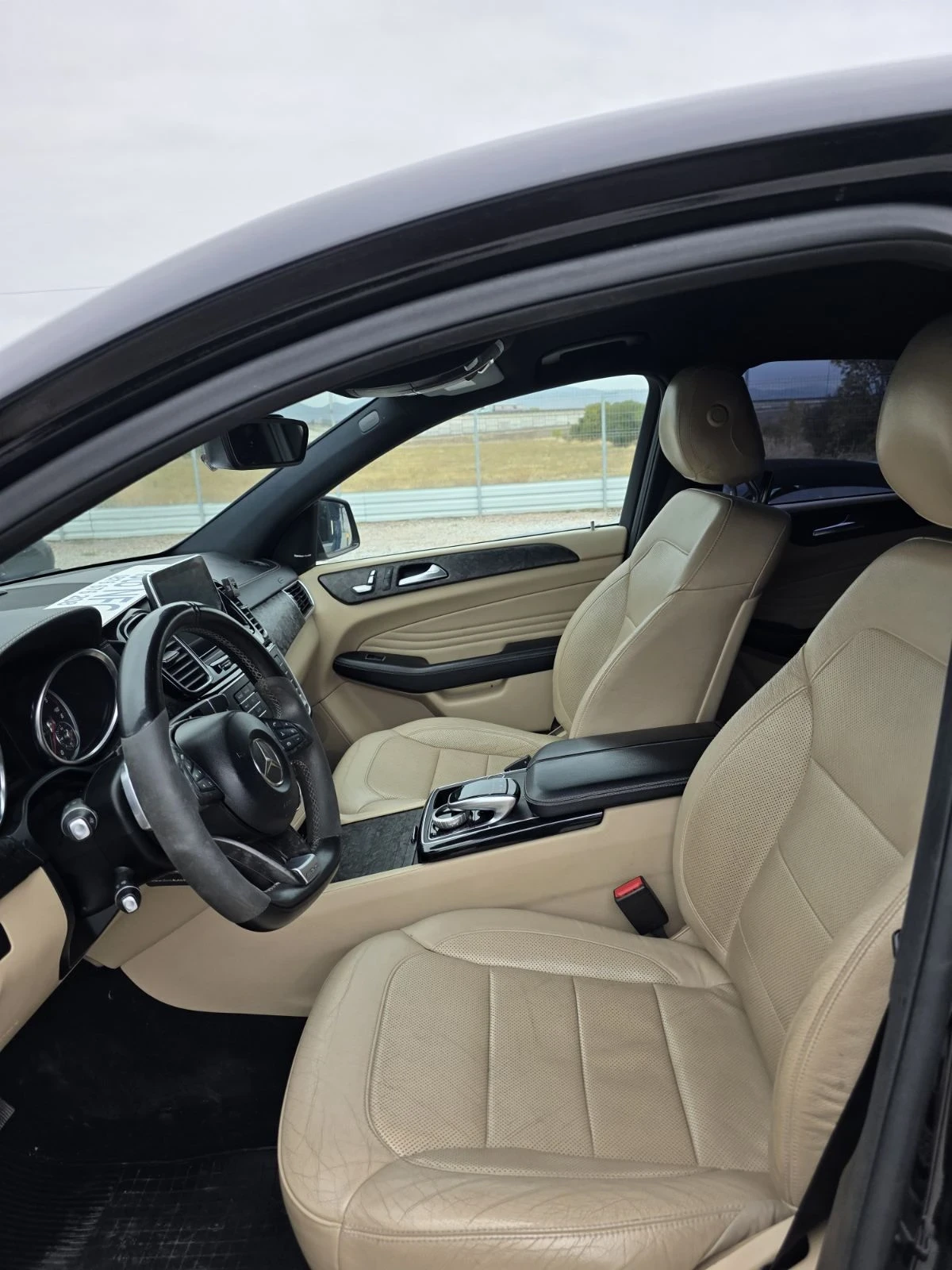 Mercedes-Benz GLE 350 AMG63, снимка 12 - Автомобили и джипове - 56224153