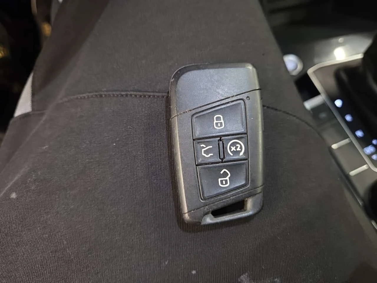 VW Tiguan * Highline * CARFAX * ����������� | Mobile.bg � ����������� 8
