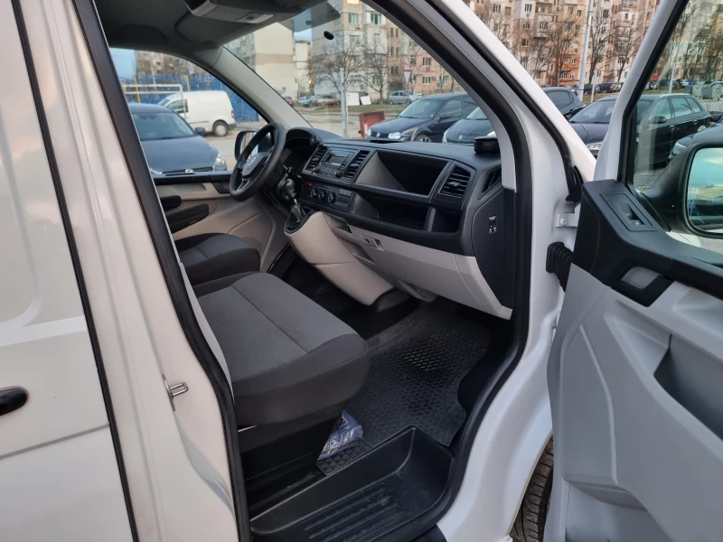 VW Transporter 2.0 TDI 150ps, снимка 11 - Бусове и автобуси - 48891825