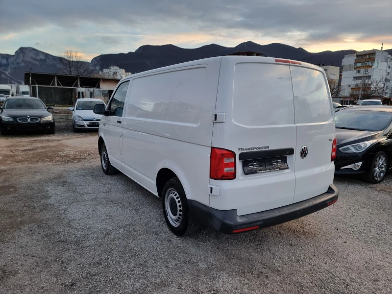 VW Transporter 2.0 TDI 150ps, снимка 4 - Бусове и автобуси - 48891825