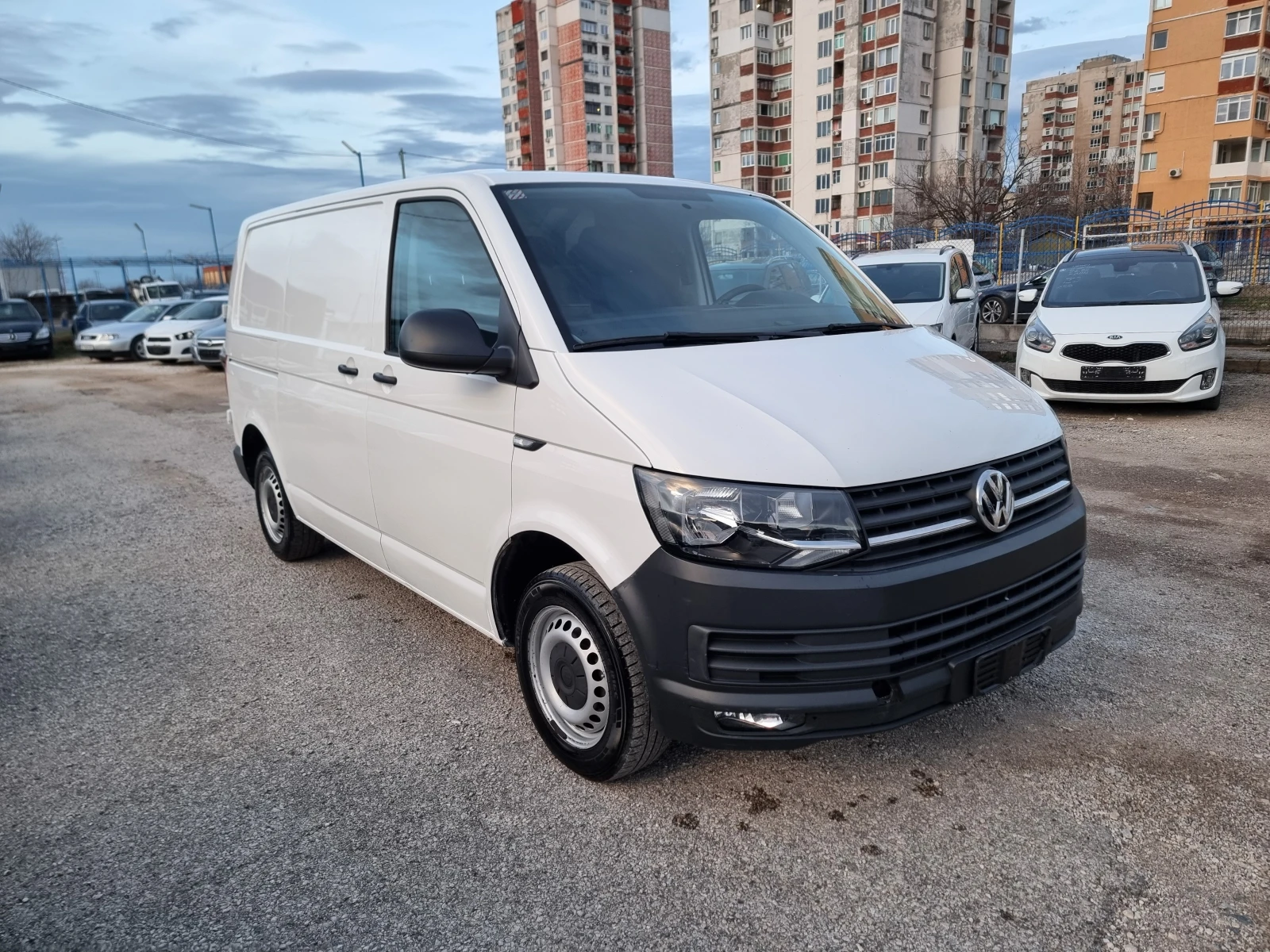 VW Transporter 2.0 TDI 150ps - изображение 8