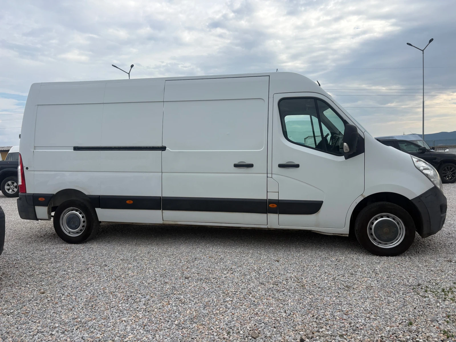 Opel Movano, снимка 4 - Бусове и автобуси - 55051859