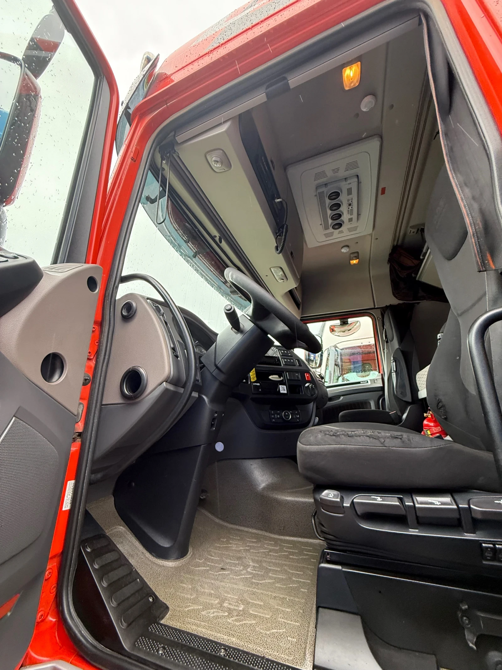 Daf XF 530 с Помпа - изображение 5