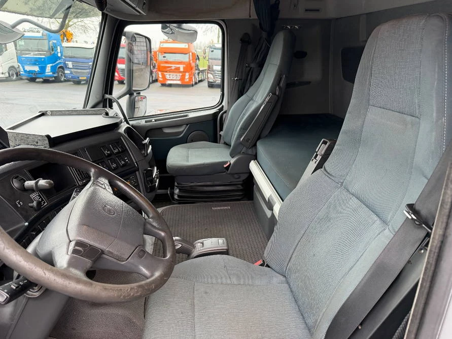 Volvo Fh 420 Palfinger PK34002SH E+ JiB BJ060В(КРАН 30 МЕТР, снимка 10 - Камиони - 53954550