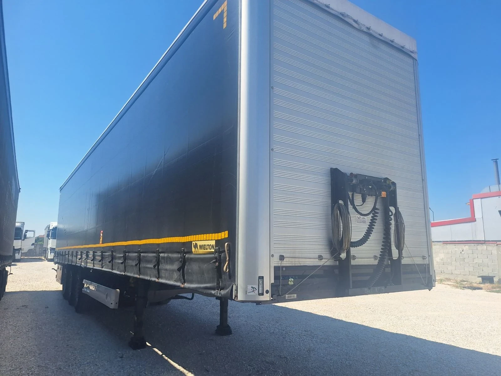Полуремарке Wielton NS 3 K