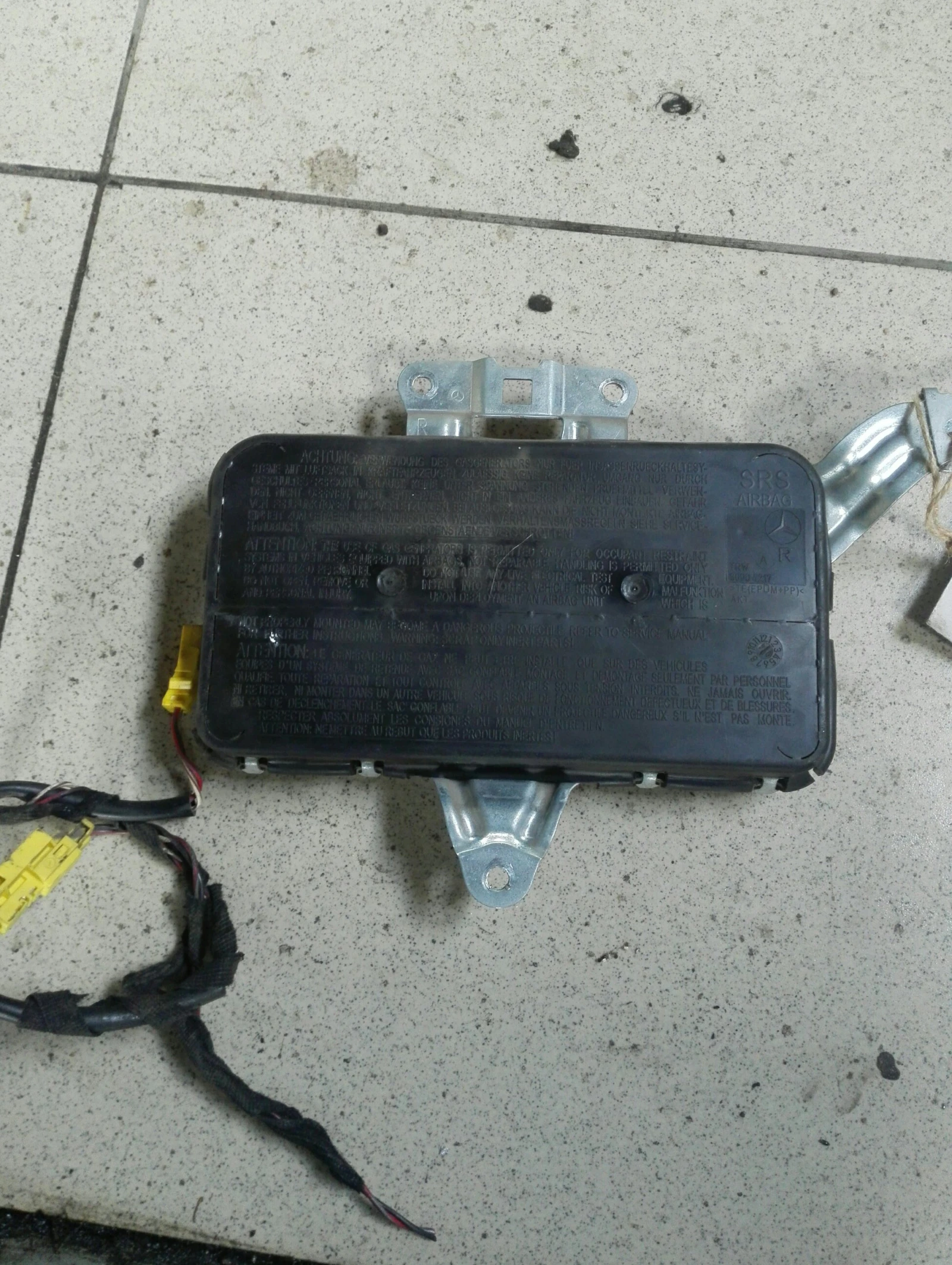 Еърбег врата заден десен Мерцедес Е280 W211