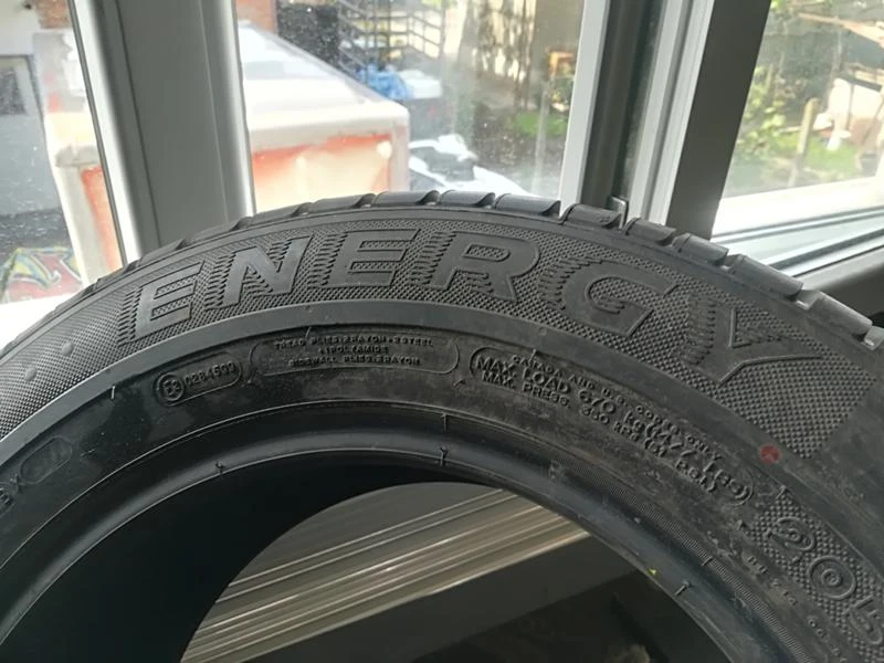 Гуми Летни 205/65R15, снимка 4 - Гуми и джанти - 21692269