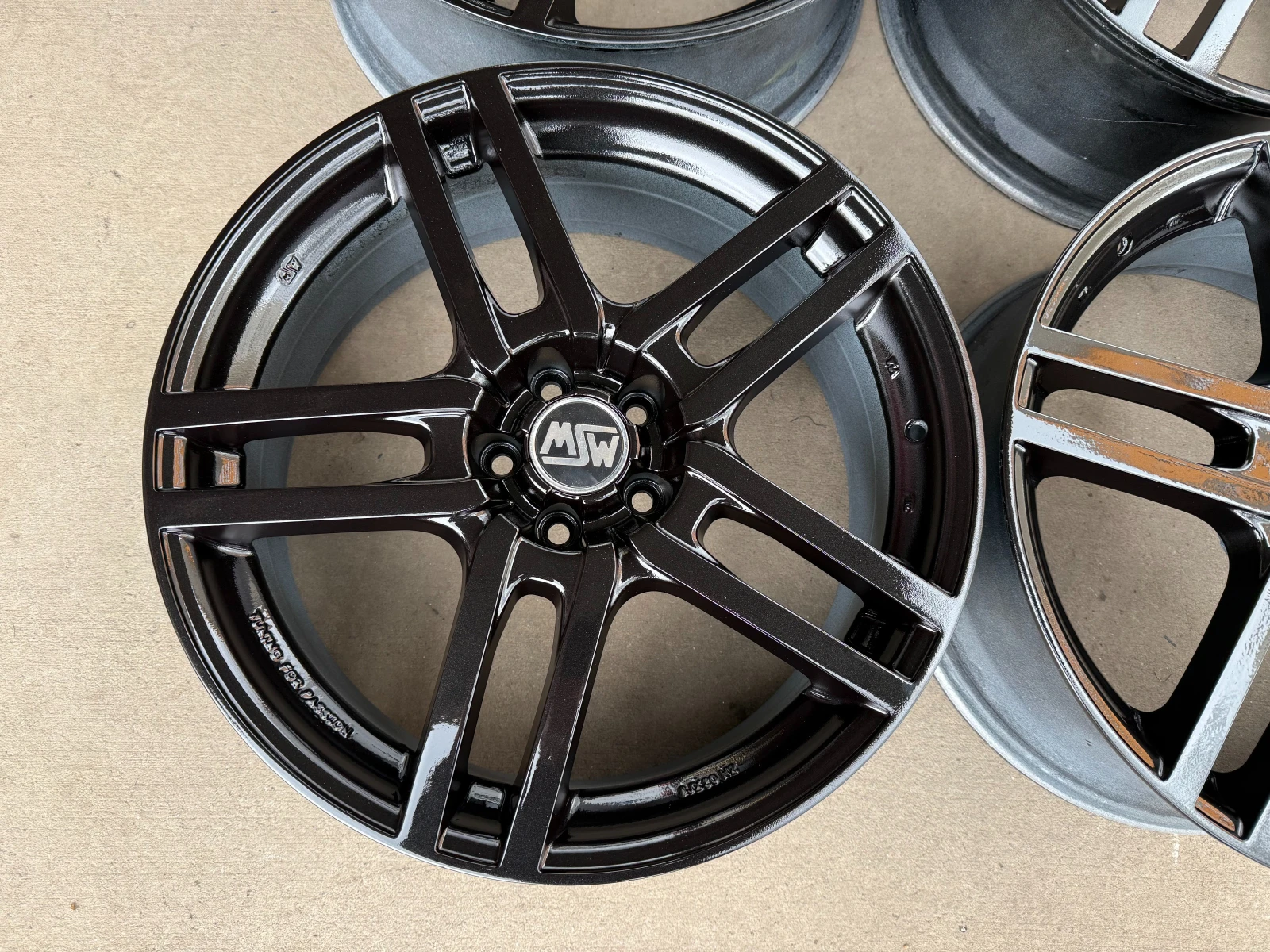 Джанти, снимка 4 - Гуми и джанти - 53915349